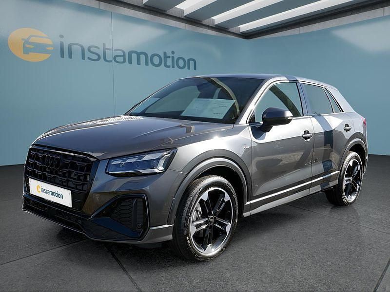 Grau Gebraucht 2025 Audi Q2 SUV | 38.949 € - Bild 1/4