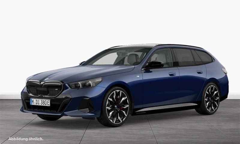 Blau Gebraucht 2024 BMW i5 M Sport Limousine | 80.812 € - Bild 1/3