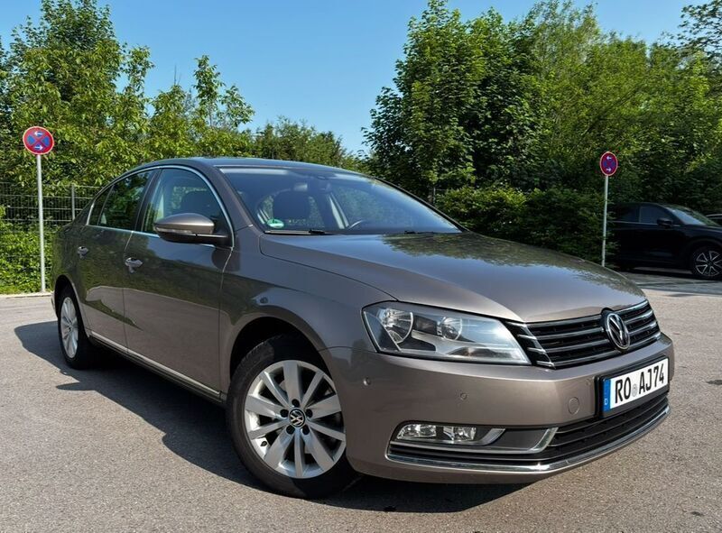 Gebraucht 2011 VW Passat Comfortline Limousine | 5.990 € (Guter Preis) - Bild 1/4