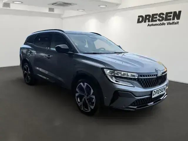 Begagnad Renault Espace Esprit Alpine 200 HK (147 kW) 2025 Grå SUV