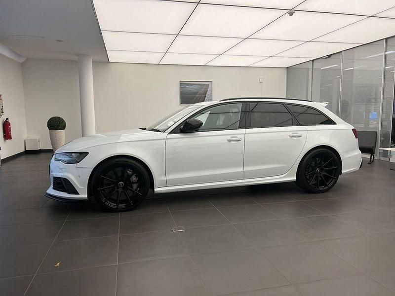 Second-hand Audi RS6 Performance 605 CP (444 kW) 2017 Alb Break