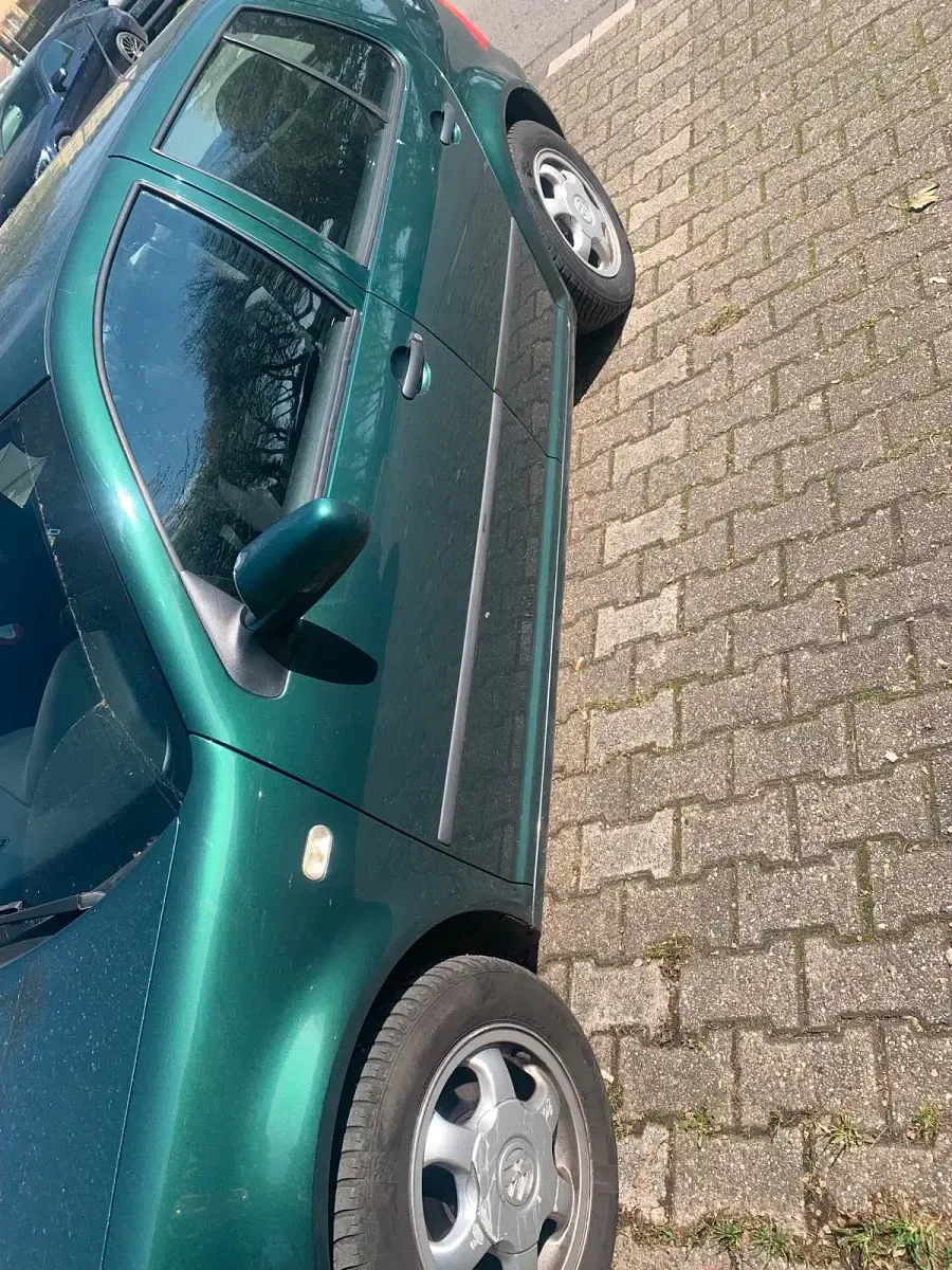 Gebraucht VW Golf III 105 PS (77 kW) 1999 Grün Limousine