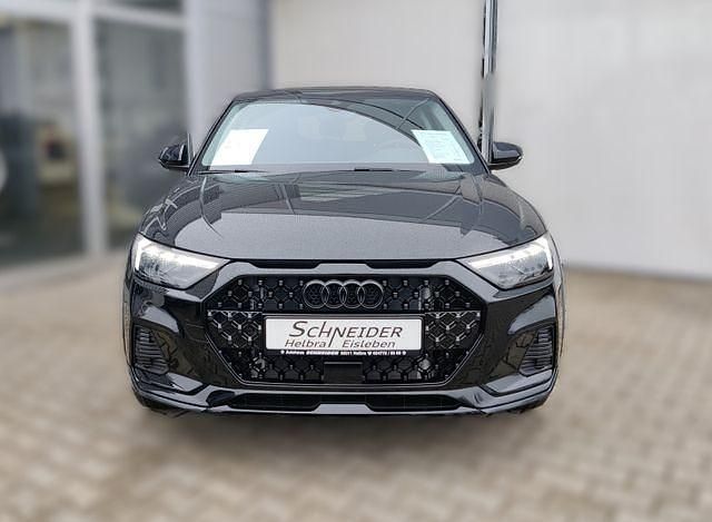 Neu Audi A1 Sport 150 PS (110 kW) 2026 Schwarz SUV