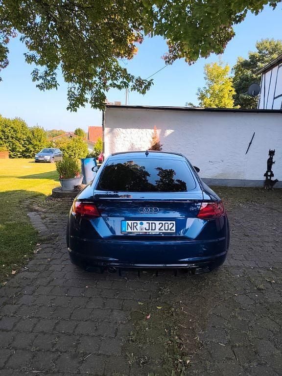 Gebraucht Audi TT Ambiente 230 PS (169 kW) 2015 Blau Coupé