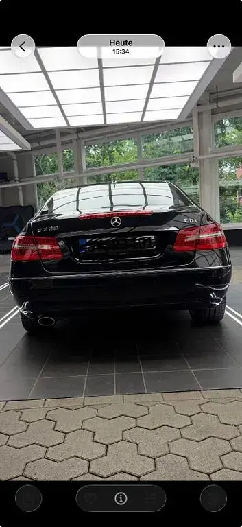 Gebraucht Mercedes E220 170 PS (125 kW) 2011 Schwarz Coupé