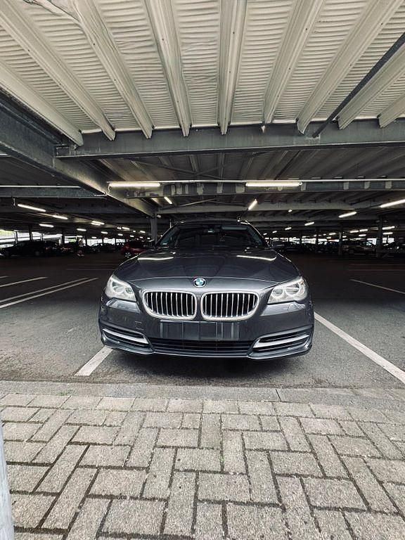 Gebraucht BMW 525 218 PS (160 kW) 2015 Grau Kombi