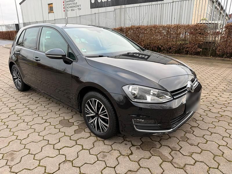 Gebraucht VW Golf VII Allstar 110 PS (80 kW) 2016 Schwarz Limousine