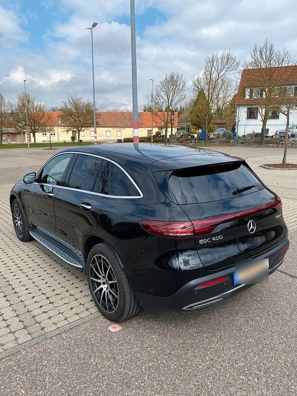 Gebraucht Mercedes EQC400 300 kW (408 PS) 2020 Schwarz SUV