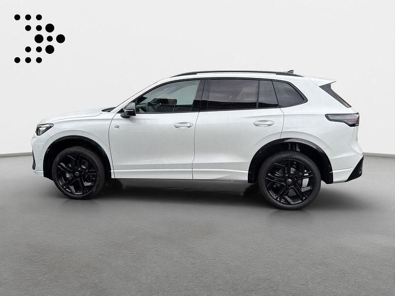 Gebraucht VW Tiguan R-line 193 PS (141 kW) 2026 Weiß SUV