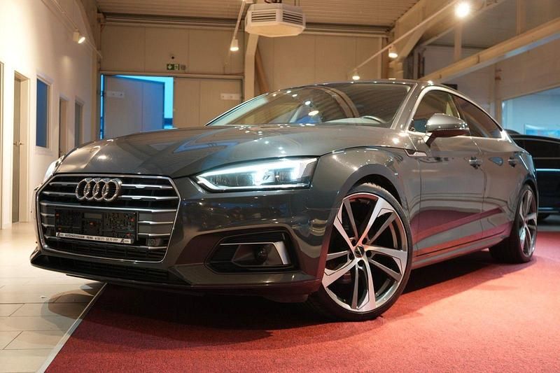 Gebraucht Audi A5 Sport 190 PS (139 kW) 2019 Grau Coupé