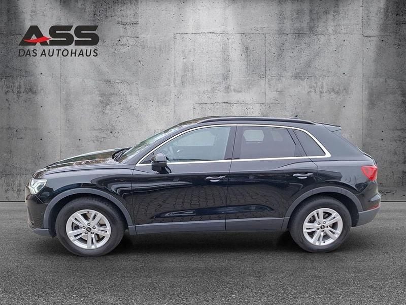 Gebraucht Audi Q3 Ambiente 200 PS (147 kW) 2022 Mythosschwarz metallic SUV