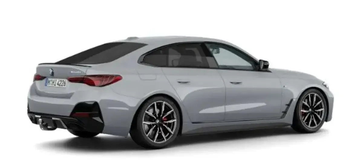 Uusi BMW 440 Performance 392 HP (288 kW) 2026 Harmaa Coupe - kaksiovinen