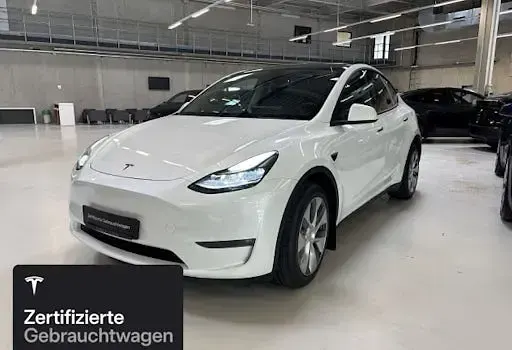 Gebraucht Tesla Model Y 273 kW (372 PS) 2023 Weiß SUV