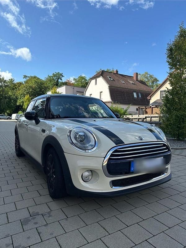 Weiß Gebraucht 2015 Mini Cooper Kleinwagen | 9.990 € (Guter Preis) - Bild 1/4