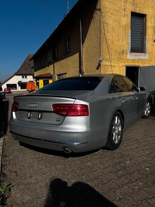 Gebraucht Audi A8 350 PS (257 kW) 2010 Limousine