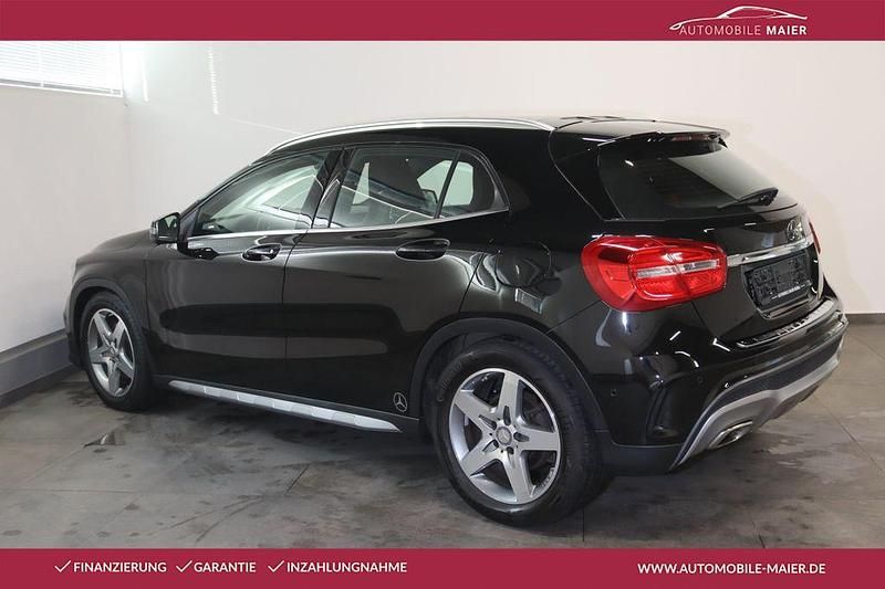 Gebraucht Mercedes GLA250 AMG line 211 PS (155 kW) 2015 Kosmosschwarz SUV