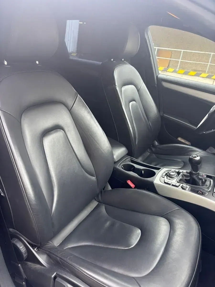 Gebraucht Audi A4 Ambiente 211 PS (155 kW) 2013 Grau Kombi