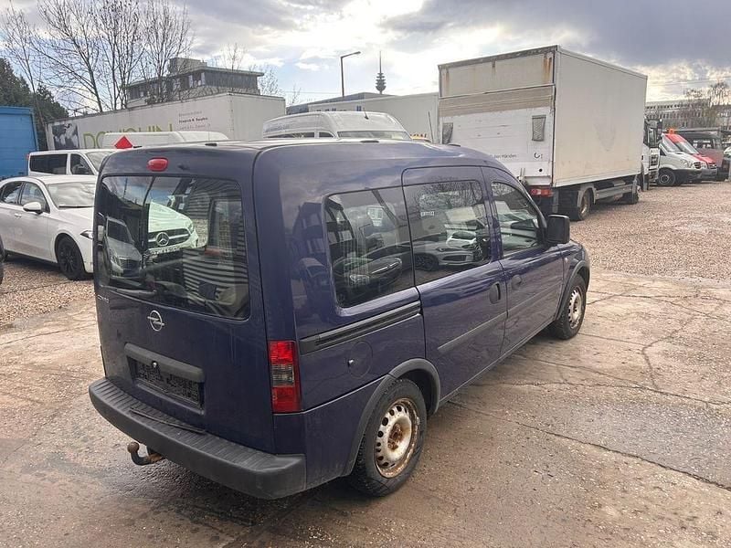 Gebraucht Opel Combo 90 PS (66 kW) 2008 Blau Van / Kleinbus