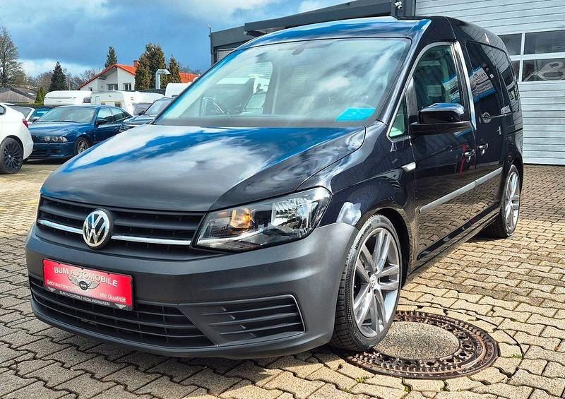 Gebraucht VW Caddy Trendline 102 PS (75 kW) 2016 Schwarz Van / Kleinbus