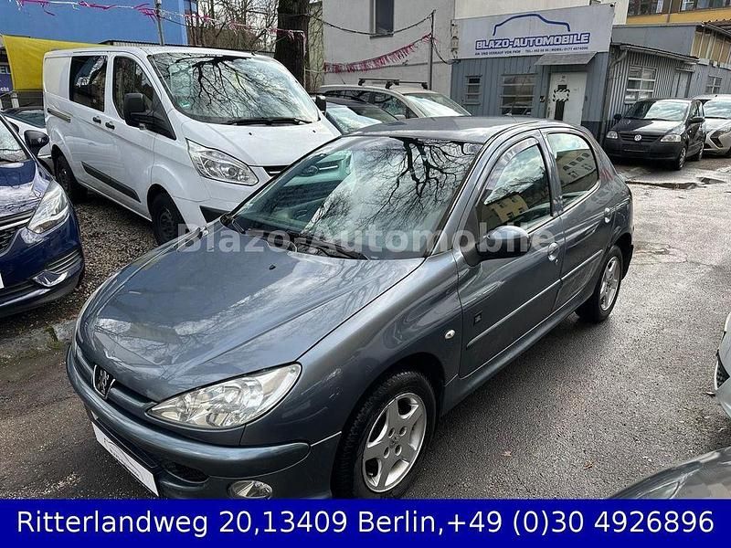 Gebraucht Peugeot 206 75 PS (55 kW) 2006 Grau Limousine