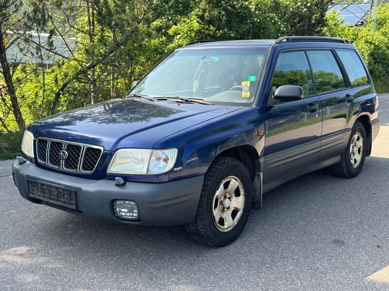 Blau Gebraucht 2001 Subaru Forester SUV | 850 € (Fairer Preis) - Bild 1/4