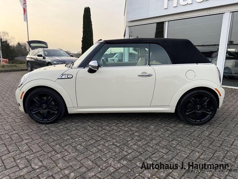 Gebraucht Mini Cooper S Cabriolet Chili 184 PS (135 kW) 2010 Weiss Cabrio