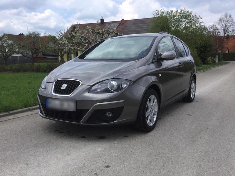 Gebraucht Seat Altea XL 125 PS (91 kW) 2015 Andere farben Van / Kleinbus