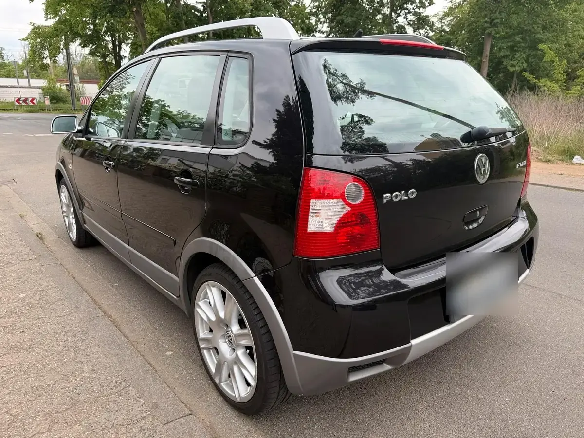 Gebraucht VW Polo Cross 86 PS (63 kW) 2004 Schwarz Kleinwagen