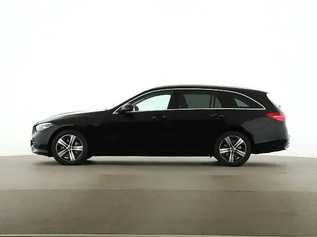 Gebraucht Mercedes C300e 313 PS (230 kW) 2023