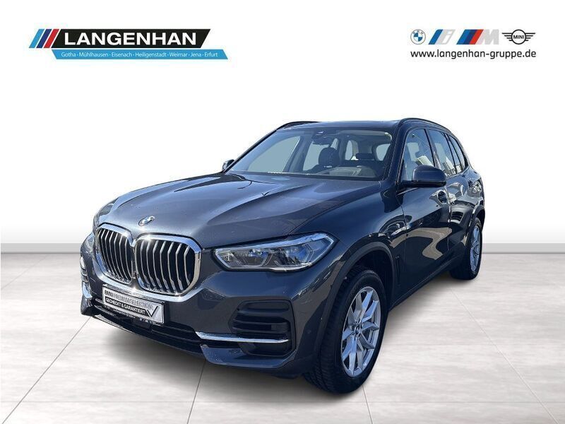 Grau Gebraucht 2021 BMW X5 Sport Line SUV | 48.729 € (Superpreis) - Bild 1/4