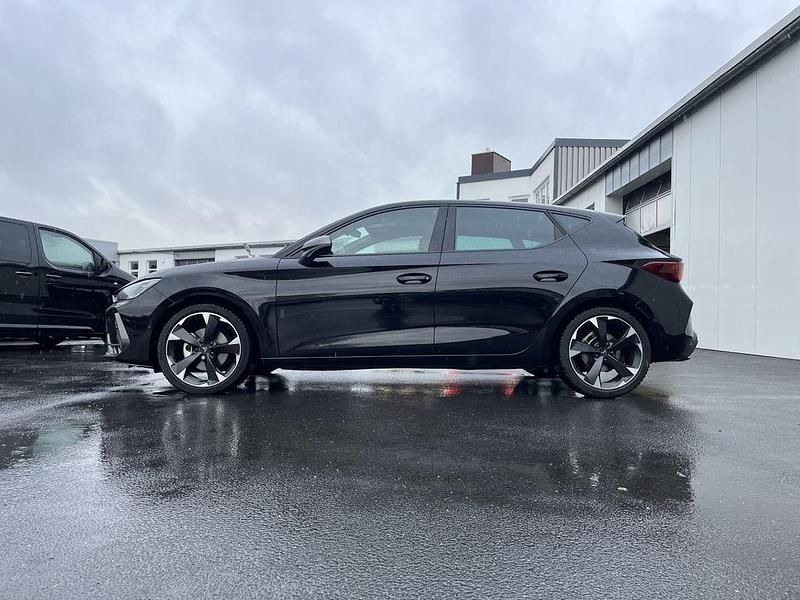 Gebraucht Cupra Leon 150 PS (110 kW) 2025 Schwarz Limousine