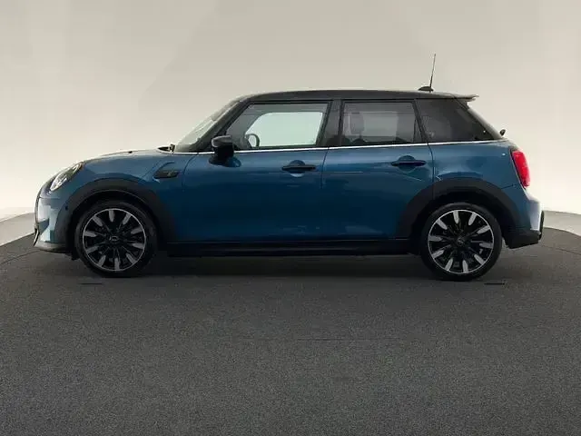 Gebraucht Mini Cooper S 178 PS (130 kW) 2021 Island blue Kleinwagen