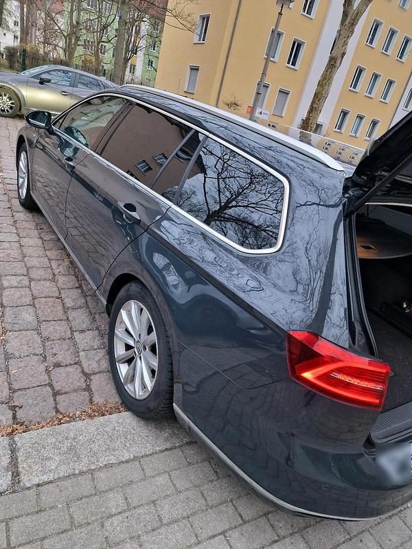 Gebraucht VW Passat 150 PS (110 kW) 2016 Grau Limousine