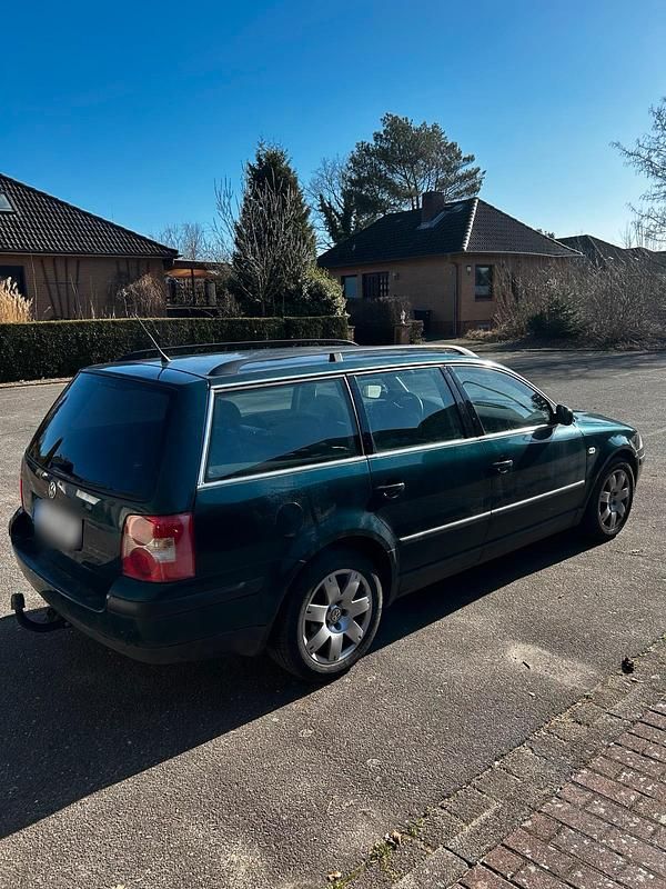 Gebraucht VW Passat 102 PS (75 kW) 2001 Grün Kombi