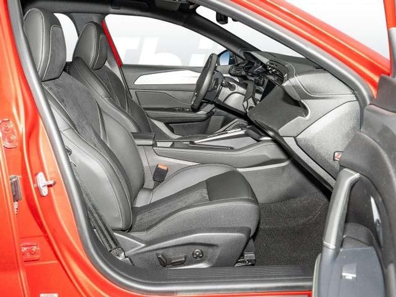 Gebraucht Peugeot 408 GT GTi 131 PS (96 kW) 2023 Rot Limousine