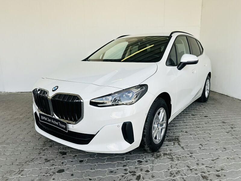 Weiß Neu 2025 BMW 220 Active Tourer Van / Kleinbus | 38.499 € (Superpreis) - Bild 1/4