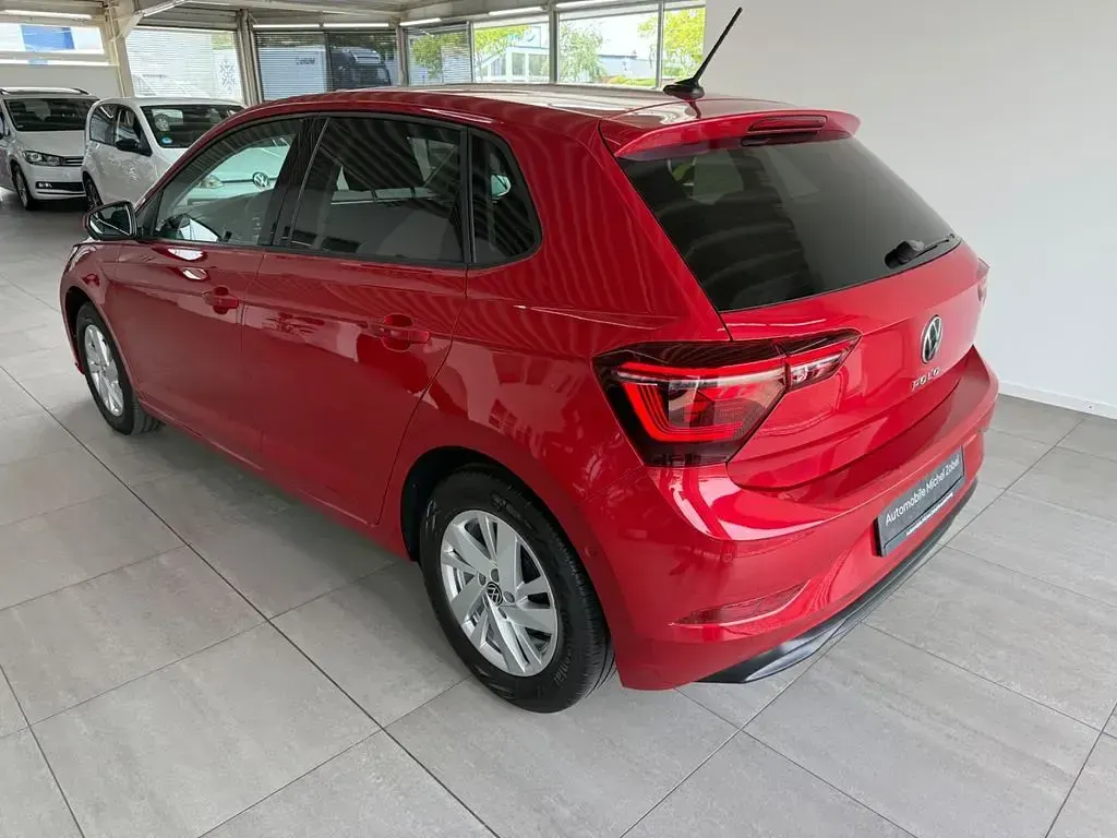 Gebraucht VW Polo Style 95 PS (69 kW) 2023 Kings red Kleinwagen