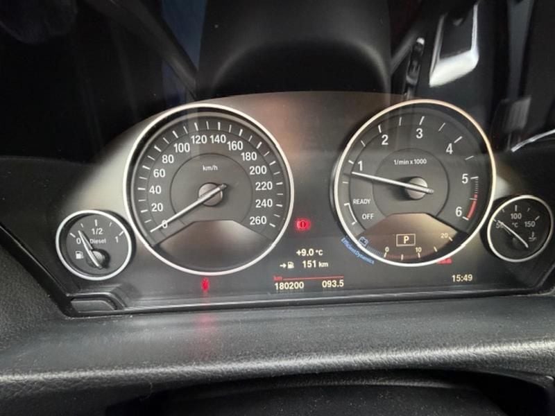 Gebraucht BMW 320 Advantage 190 PS (139 kW) 2017 Weiß Kombi