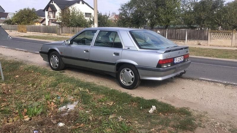 Silber Gebraucht 1991 Renault R25 Kleinwagen | 3.000 € - Bild 1/1