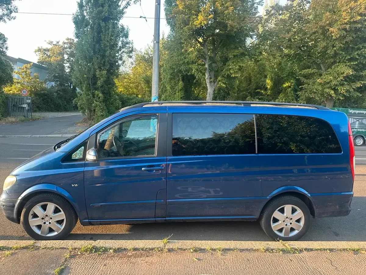 Gebraucht Mercedes Viano 204 PS (150 kW) 2007 Blau Van / Kleinbus
