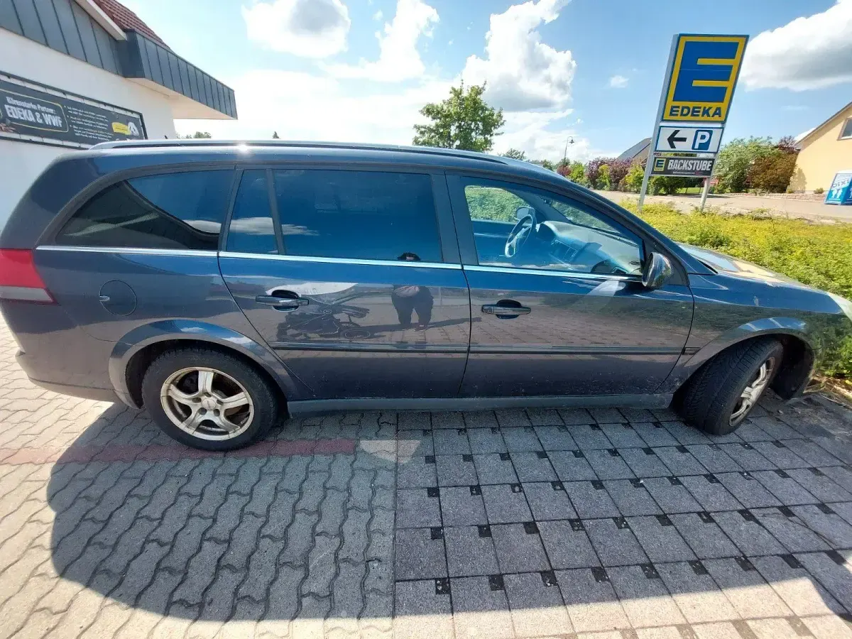 Gebraucht Opel Vectra 150 PS (110 kW) 2006 Schwarz Kombi