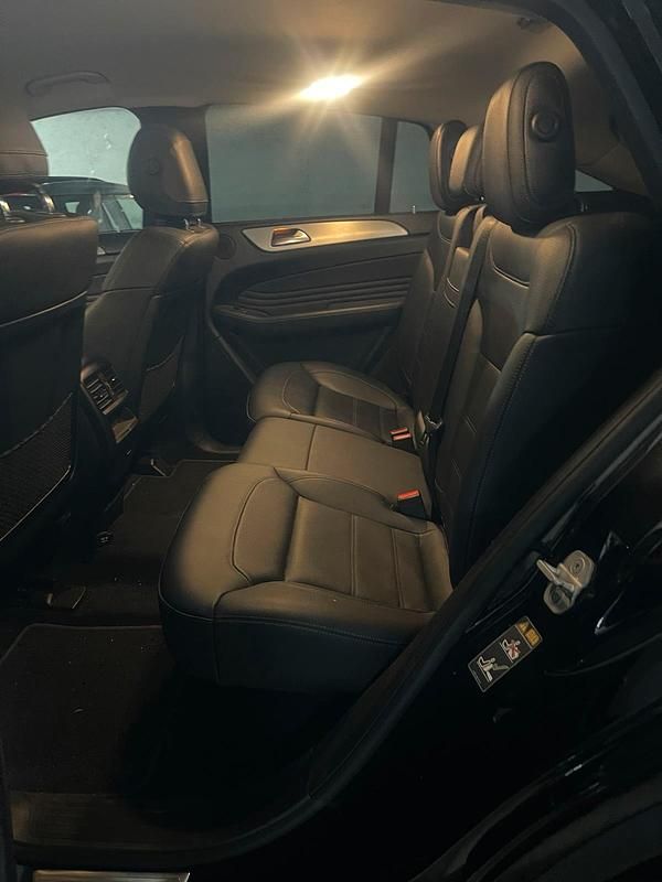 Gebraucht Mercedes GLE350 AMG line 254 PS (186 kW) 2016 Schwarz Coupé