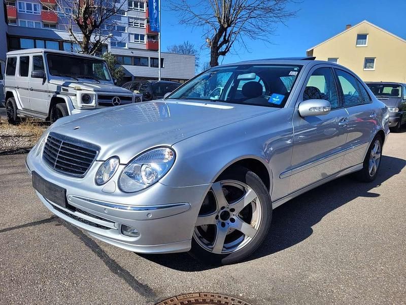 Gebraucht Mercedes E320 224 PS (164 kW) 2006 Iridiumsilber  metalliclack Limousine