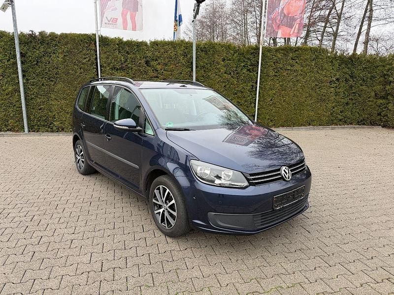 Blau Gebraucht 2012 VW Touran Trendline Van / Kleinbus | 6.850 € (Fairer Preis) - Bild 1/4