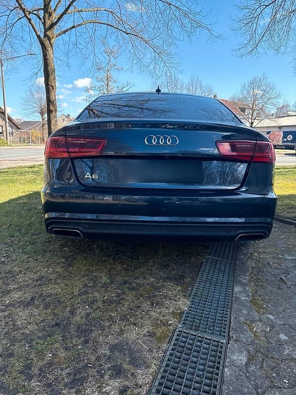 Gebraucht Audi A6 S-Line 252 PS (185 kW) 2016 Blau Limousine