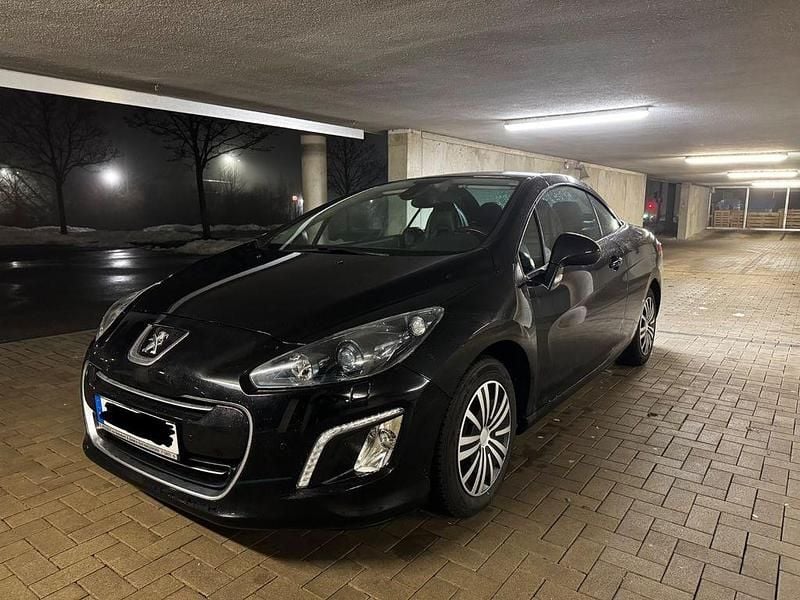 Gebraucht Peugeot 308 CC Allure 163 PS (119 kW) 2013 Schwarz Cabrio