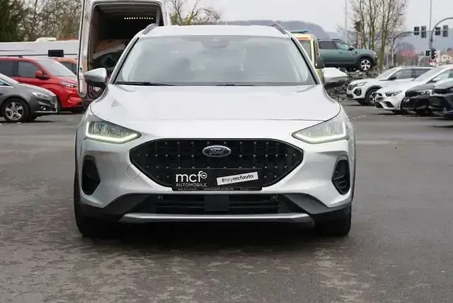 Używany Ford Focus Active 116 KM (85 kW) 2025 Srebrny Kombi