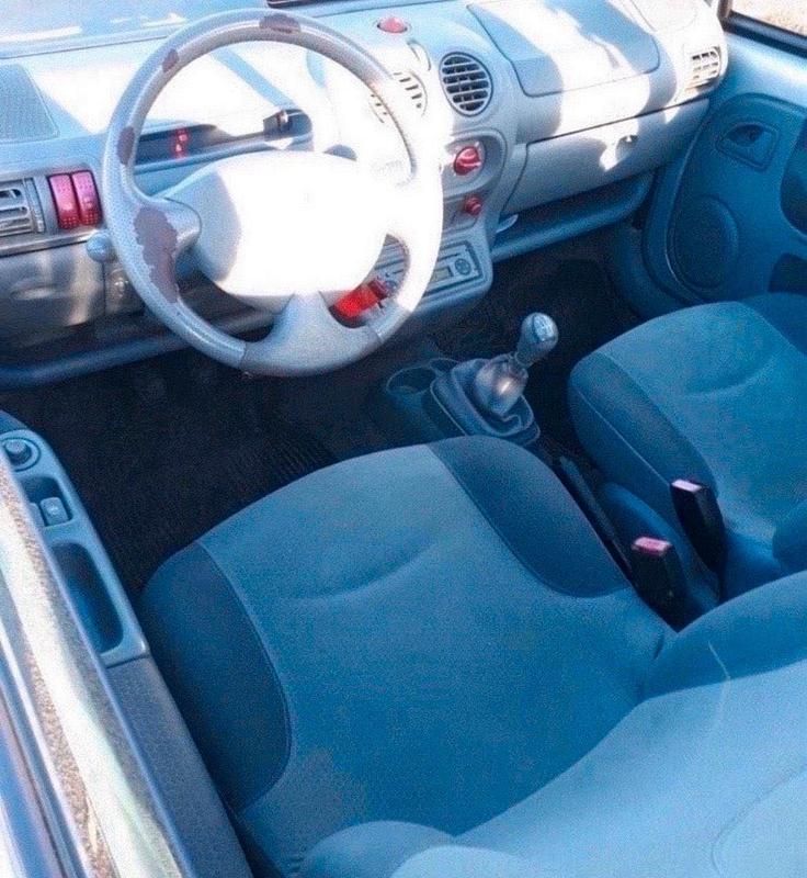 Gebraucht Renault Twingo 75 PS (55 kW) 2006 Silber Kleinwagen