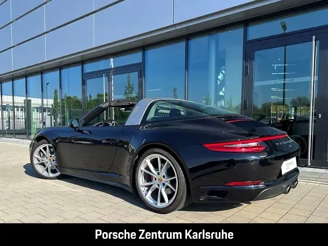 Begagnad Porsche 991 420 HK (308 kW) 2016 Svart Sportkupé