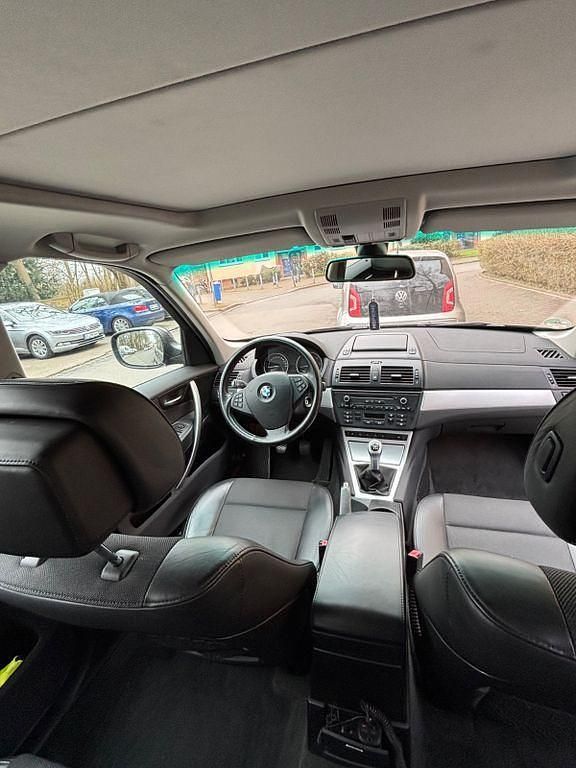 Gebraucht BMW X3 177 PS (130 kW) 2010 Blau SUV